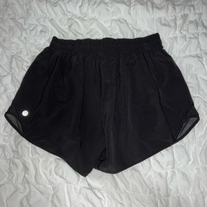 Lululemon Hotty hots 4”